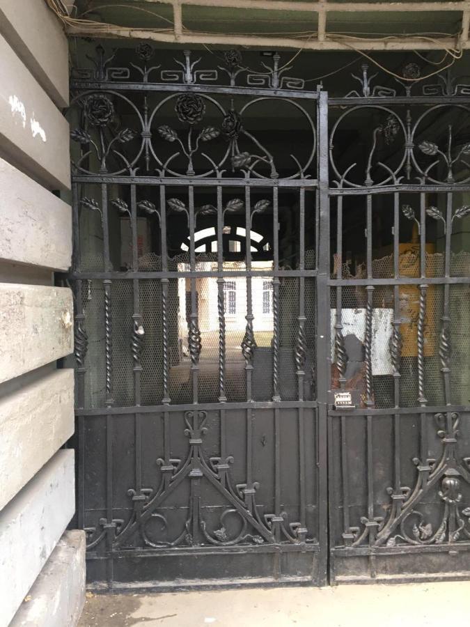 Квартира В Самом Центе Одессы, Пешком 5 Мин. До Ул. Дерибасовской Odesa Exterior foto